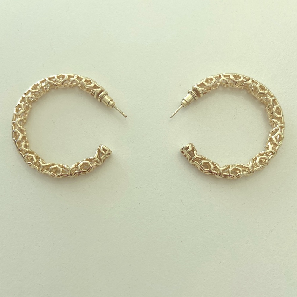 Hoop earring